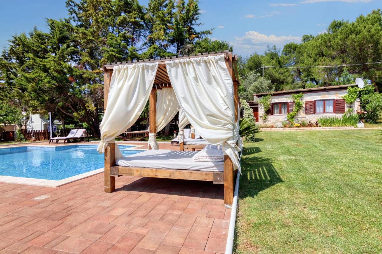 Holiday Home Giardino Marino Pomer Exterior foto