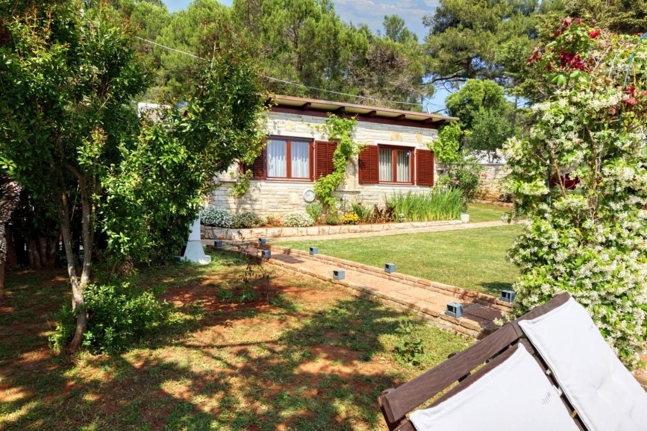 Holiday Home Giardino Marino Pomer Exterior foto